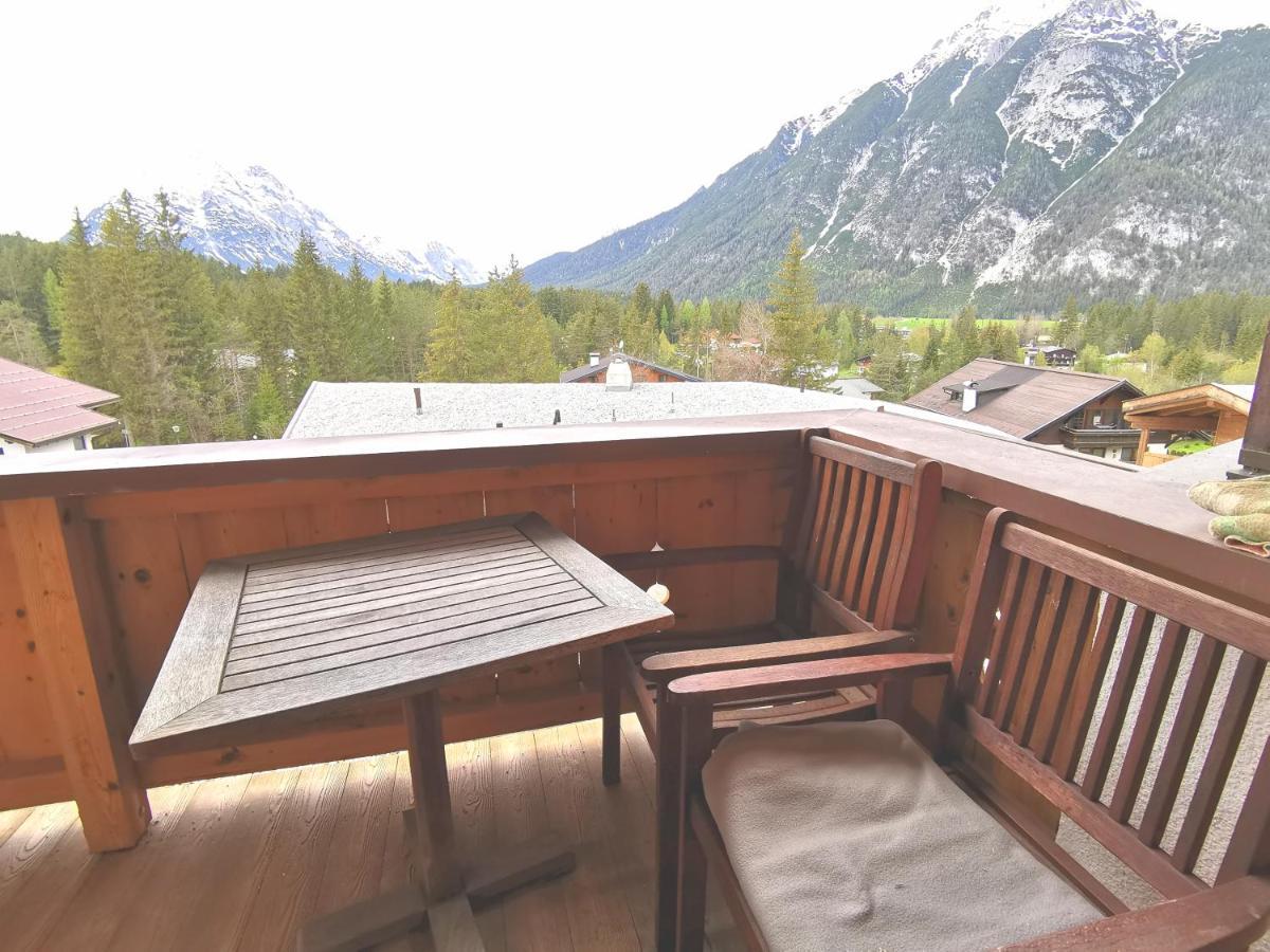 ליוטאש Schickster Sky Lodge מראה חיצוני תמונה