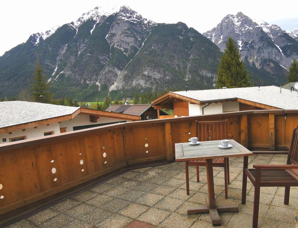 ליוטאש Schickster Sky Lodge מראה חיצוני תמונה