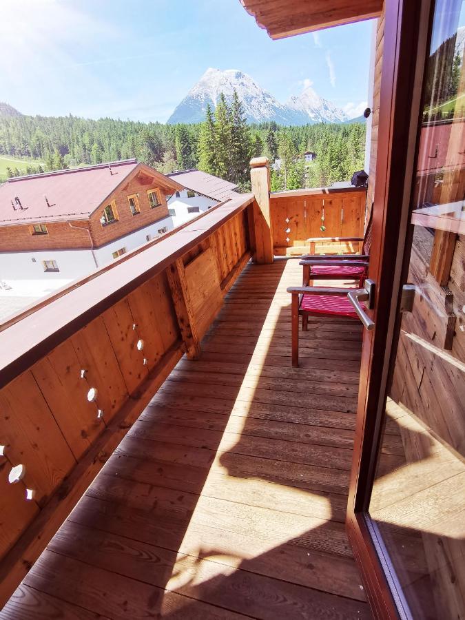 ליוטאש Schickster Sky Lodge מראה חיצוני תמונה