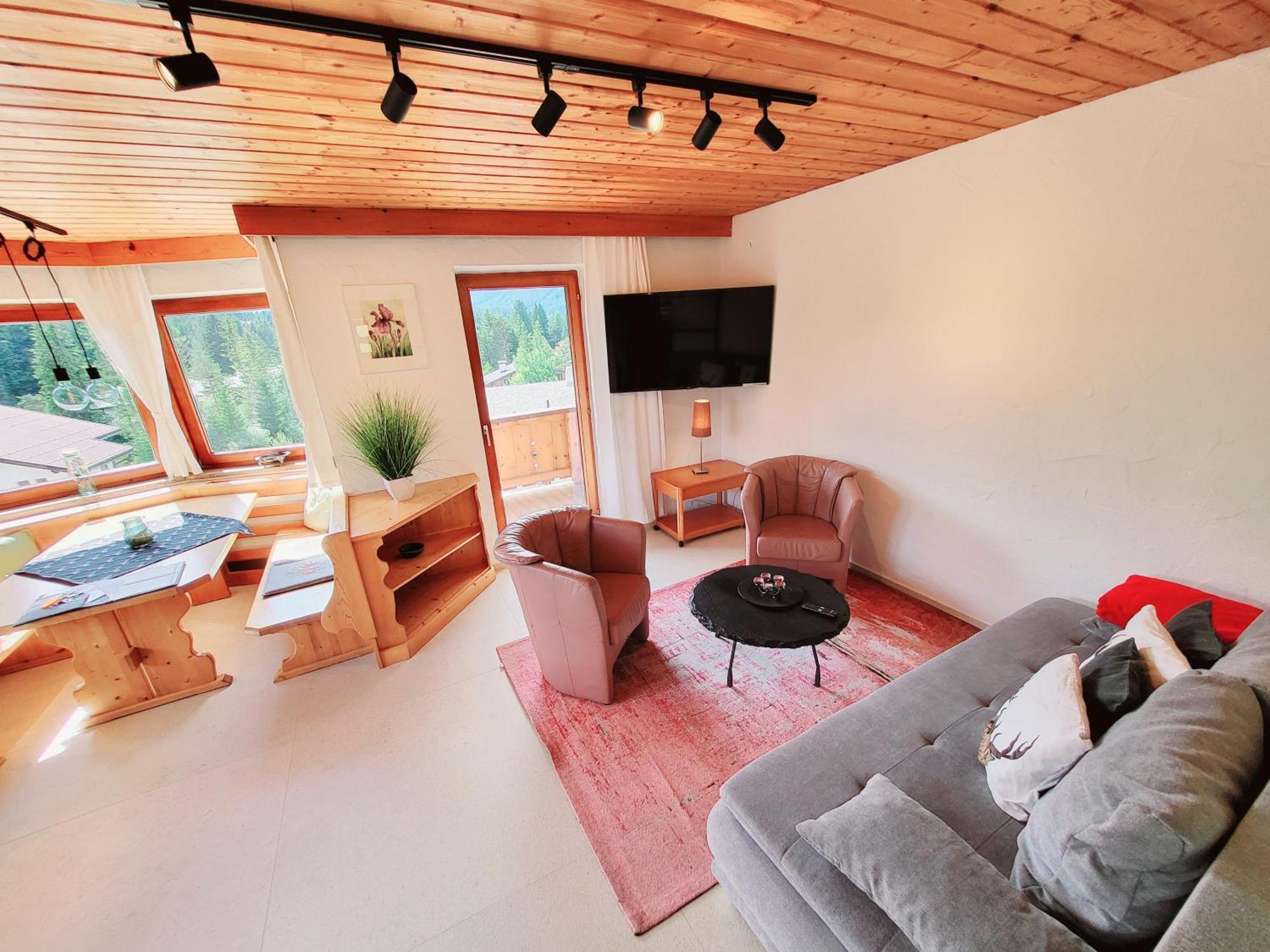 ליוטאש Schickster Sky Lodge מראה חיצוני תמונה