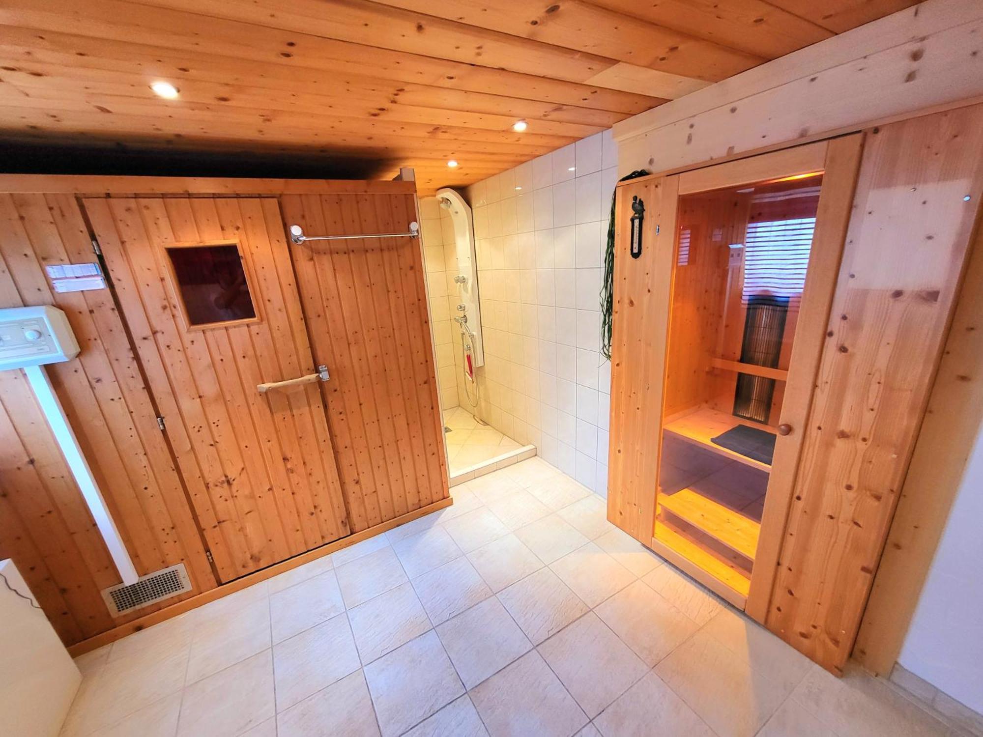 ליוטאש Schickster Sky Lodge מראה חיצוני תמונה