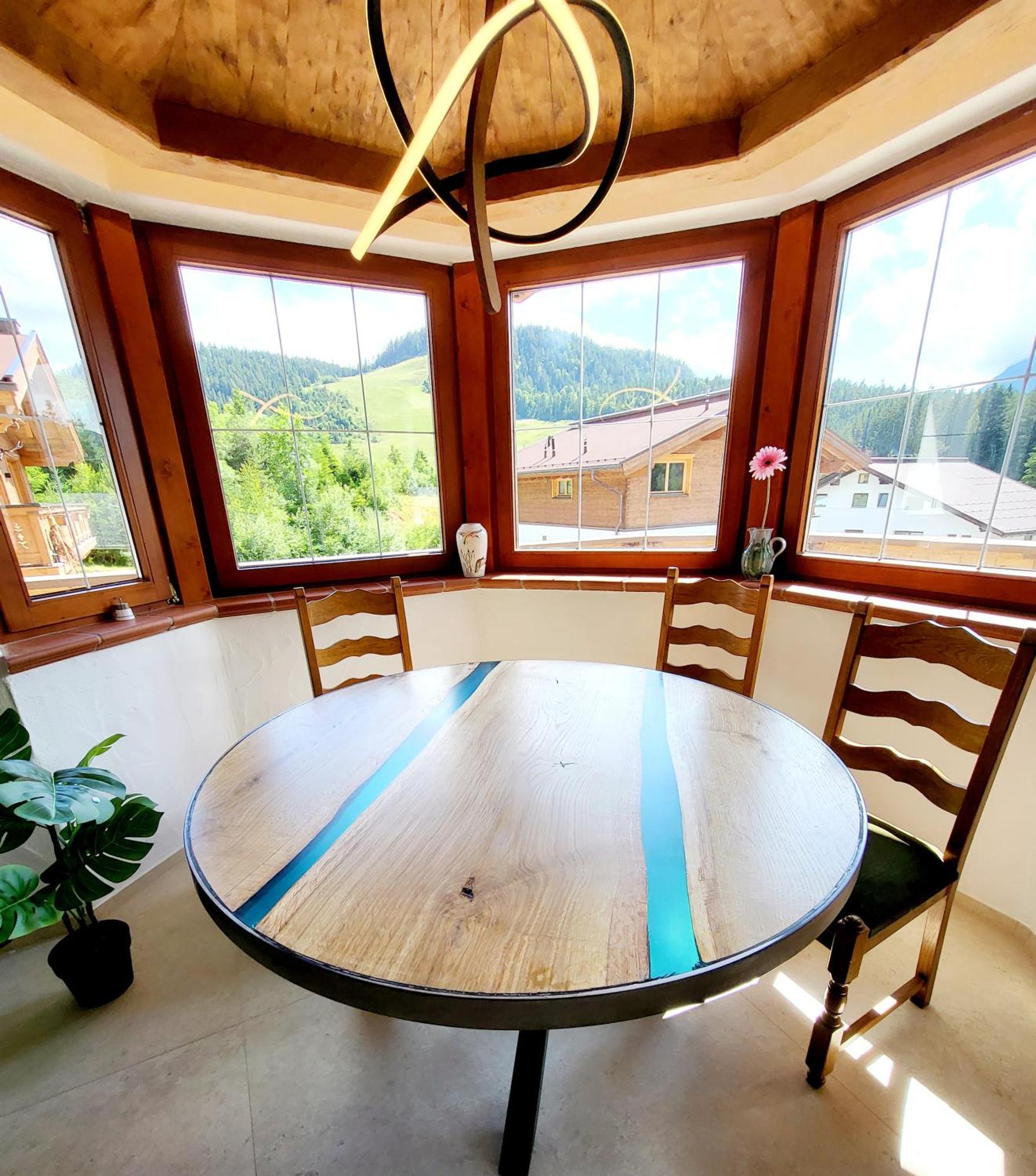 ליוטאש Schickster Sky Lodge מראה חיצוני תמונה